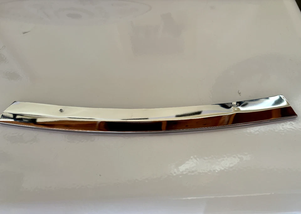 PIEZAS DETOMASO PANTERA 71-74: MOLDEADO PILAR LADO CONDUCTOR Foto 1 de 1