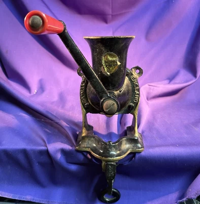 MOLINILLO DE CAFÉ ESPONG Co Ltd Nº2 MESA INGLATERRA o HIERRO FUNDIDO MONTADO EN LA PARED Foto 1 de 4