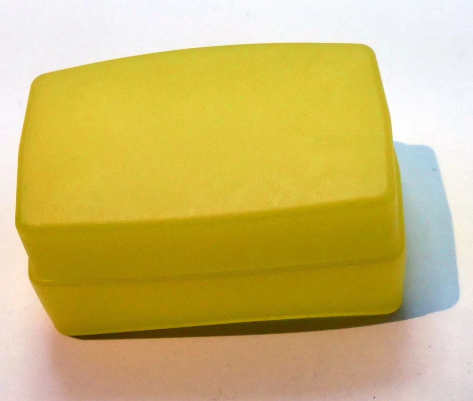 Yellow Flash Light Box for 580EX II 550E flash Omni  Bounce Diffuser Dome - Image 1 of 4