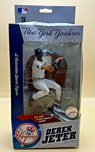 Derek Jeter New York Yankees McFarlane World Series Shortstop Figurine - Picture 1 of 5