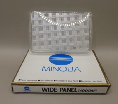 Minolta Wide Panel 4000AF flash - Image 1 of 3