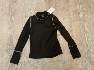 Forever 21 Kids Long Sleeve Black And White Ribbed Shirt Top Size 9/10 New - Picture 1 of 8