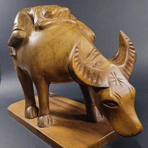 Scultura in legno intagliato, cavaliere toro, contadino stanco, vintage, grande, Costa Rica - Foto 1 di 13
