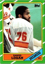 1986 Topps David Logan #381 Tampa Bay Buccaneers Football Card