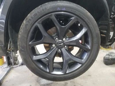 23 2023 CHRYSLER 300 S 20X8 WHEEL ALLOY 5Y SPOKES BLACK ONE WHEEL, NO TIRE Foto 1 de 4