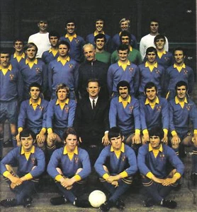 SHREWSBURY TOWN FOOTBALL TEAM PHOTO>1970-71 SEASON - Picture 1 of 1
