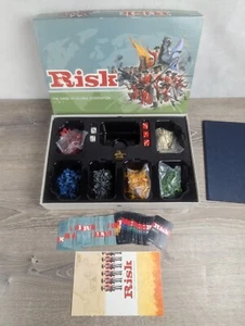 RISK - (2003) Board Game - Complete And In Excellent Condition - Picture 1 of 3