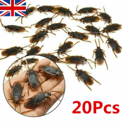 10/20x Creepy Crawly Fake Prank Cockroaches Table Halloween Party Decor - Image 1 of 4