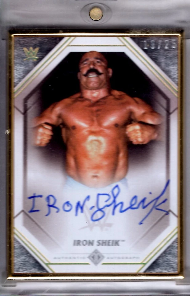 2021 Topps WWE Transcendent Auto THE IRON SHEIK Gold Framed AUTOGRAPH 19/25 - Image 1 of 1