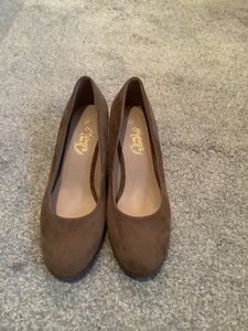 nature's own wide fit shoes