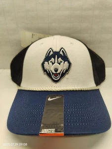 NWT Uconn Huskies Nike Hat Cap One Size Flex Stretch Fitted Swoosh NCAA - Picture 1 of 3