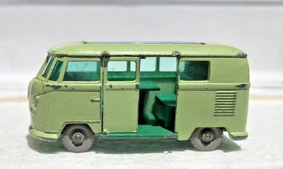 Matchbox Volkswagen Camper #34B light green / grey Plastic wheels Lesney-England - Image 1 of 4