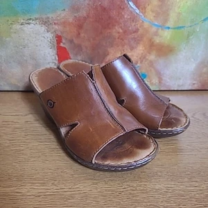 Born Slip On Wedge Womens Size 7 Leather Upper Peep Toe Brown Comfort - Picture 1 of 10
