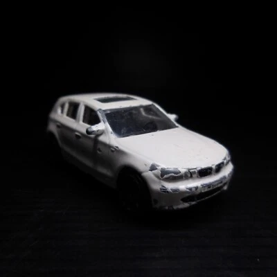 N24.465 BMW Serie 1 Germania Majorette Auto Miniatura Metallo Bianco - Immagine 1 di 4