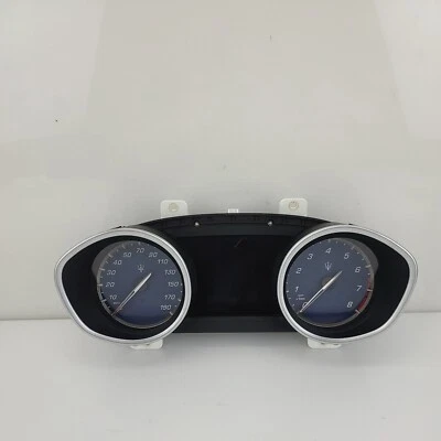 14-17 Maserati Ghibli Velocímetro Odómetro Cuadro de Instrumentos Calibre Unkw Millas Foto 1 de 4