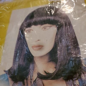 Garland Wigs Shoulder Length Wig Auburn Not Black Cy102L - Picture 1 of 2