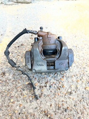 Pinza de freno delantera derecha Land Rover LR2 2008-2012 pasajero OEM Foto 1 de 4