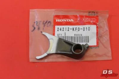 HORQUILLA DE CAMBIO IZQUIERDA HONDA 1984-1985 XL350R 1983-1985 XL350R 24212-KF0-000 NOS Foto 1 de 4