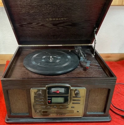 Crosley CR2405C-ES Record Player Radio Stereo CD Recorder Turntable Casette - Image 1 of 4