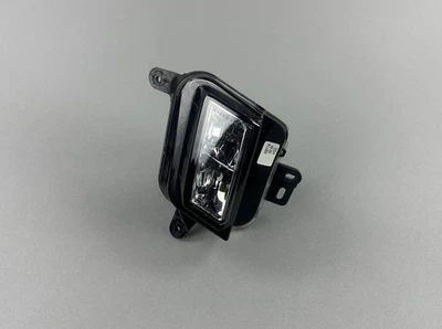 Luz antiniebla para pasajero derecho Cadillac CT6 2016-2018 OEM 23422144 Foto 1 de 4