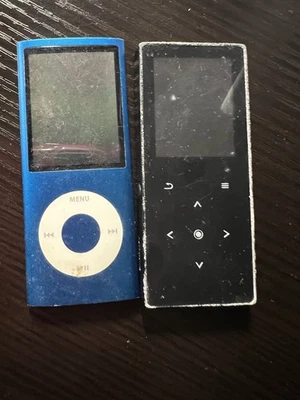 Apple A1285 iPod Nano 4th Gen Blue 8GB Pre-owned Works - Image 1 of 4