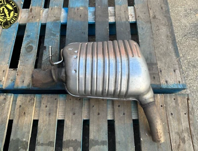 Mercedes CLS550 2012-2018 silenciador de escape trasero derecho del lado del pasajero OEM 54 k Foto 1 de 4