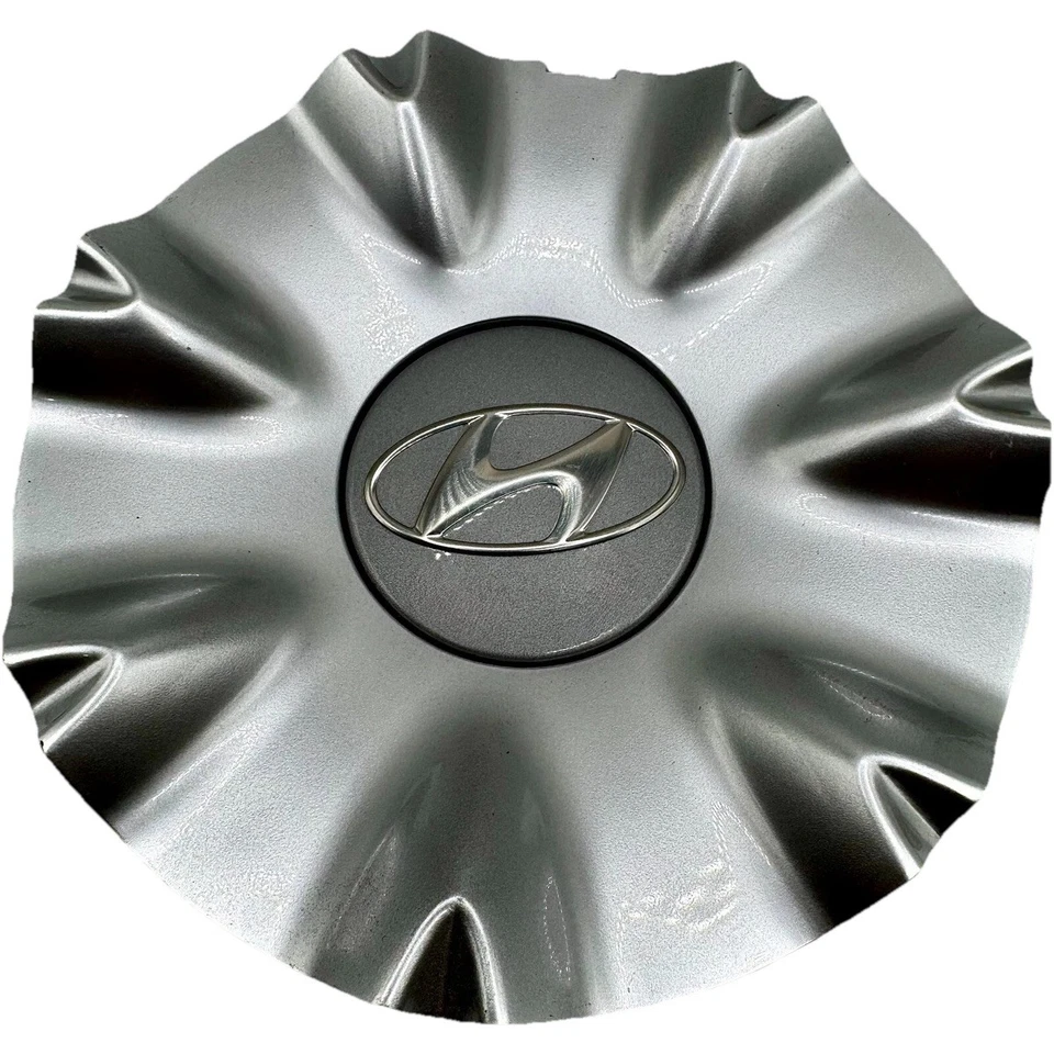 Hyundai Genesis OEM Wheel Center Cap Chrome P/N 52960-3M250 2009 -2014 Foto 1 de 2