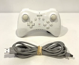 OFFICIAL NINTENDO WII U WHITE WIRELESS PRO CONTROLLER WUP-005 W/ CHARGING CABLE - Picture 1 of 10