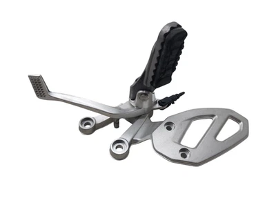 BMW S1000 XR 2014 2016 Estribo Delantero Derecho Con Pedal Freno 8553836 8553839 - Imagen 1 de 4