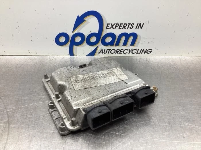 Centralina Motore Fiat Scudo Furgonato 220 0281011342 P19232048 - Immagine 1 di 3