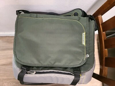 Bolso de Hombro Kensington Contour Cargo Notebook/Mensajero Laptop Nuevo sin Etiquetas  Foto 1 de 4