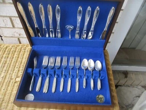 Rose Solitaire by Towle Sterling Silver Flatware Set For 9 Service 30 Pieces - Picture 1 of 7