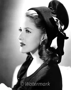 Vintage celebrity Hollywood actress Martha Vickers 8X10 PUBLICITY PHOTO - Picture 1 of 1