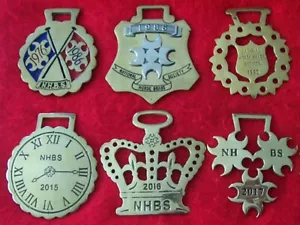 Heavy National Horse Brass Society (NHBS) Cast Horse Brasses for various years - Picture 1 of 19
