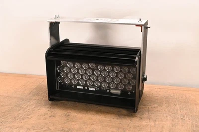 ETC Vivid Ice SL3 11" LED Fixture CG01NRE - Image 1 of 4