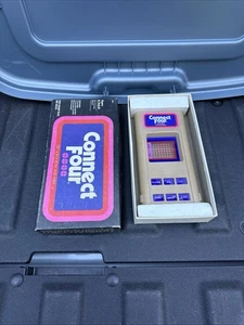 Cartucho de juego Milton Bradley Microvision Connect Four 1979 con caja #4971 - Imagen 1 de 2