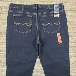 Wrangler Jeans Womens 18x30 Relaxed Straight High Rise Blue Measure 38x30 - Picture 1 of 11