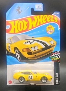 2025 Hot Wheels Ferrari 365 GTB4 Competizione Giallo RaceDay 10/10 SPEDIZIONE GRATUITA - Foto 1 di 2
