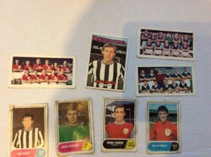 Vintage trading Football Cards x 8 - Picture 1 of 2