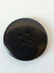 Black Round 4-Hole Resins Buttons 7-Pieces - Picture 1 of 4