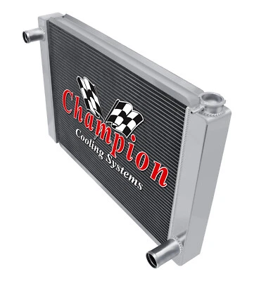 Radiador central universal AAR 3 filas flujo cruzado 24" configuración Chevrolet #UN24-CH Foto 1 de 4