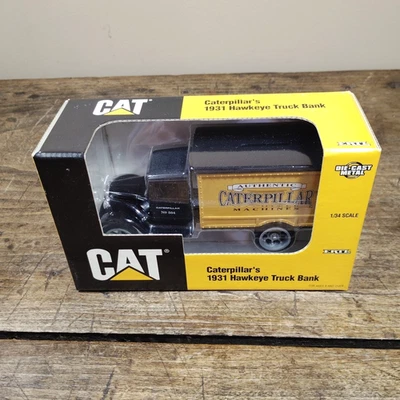 ERTL Caterpillar CAT 1931 Hawkeye Truck Bank Die Cast Coin Box Tractor de colección Foto 1 de 4