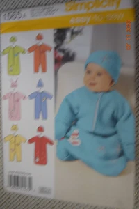 PAGLIACCETTO PAGLIACCETTO PAGLIACCETTO BAMBINO SIMPLICITY 1565 MODELLO Tg 0-6 XX S XS S MO Non tagliato - Foto 1 di 2