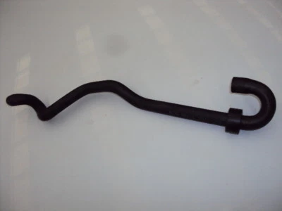 BMW  2004-10 E60/63 5&6 Series Water Valve to Htr. Core Hose p/n 64216910758 - image 1 of 3