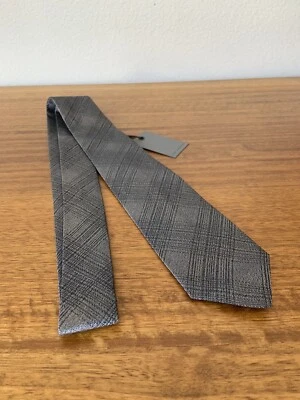 $148 John Varvatos Collection Made In Italy Grey Silk Tie - Image 1 of 3
