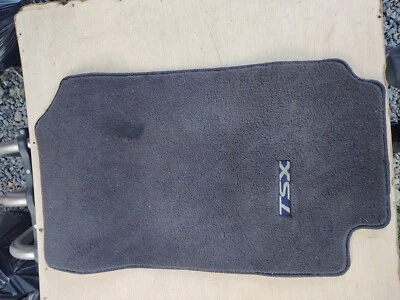 Передний левый и передний правый коврик для двери Acura TSX 2004-2008 годов выпуска - Изображение 1 из 4