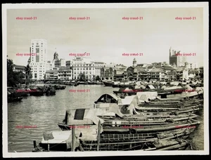 1950s SINGAPORE River View Bumboats Tongkangs City Centre Skyline Vtg B&W Photo - Picture 1 of 2