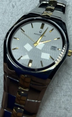 Bulova Accutron Swiss Quartz Men Watch Sapphire Crystal Case - Image 1 of 4