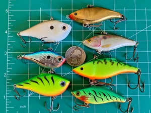 VINTAGE LOT 7 LIPLESS CRANKBAITS RAPALA RAPS RIPPIN RATTLIN KÖDER RASSEL FIRETIGER - Bild 1 von 10