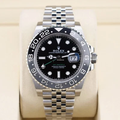 R.o.l.e x GMT-Master II Bruce Wayne Jubilee 126710GRNR Foto 1 de 4